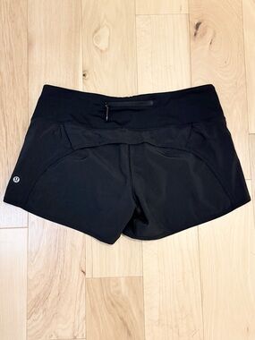 Lululemon Women’s Speed Short *4-way Stretch 4"